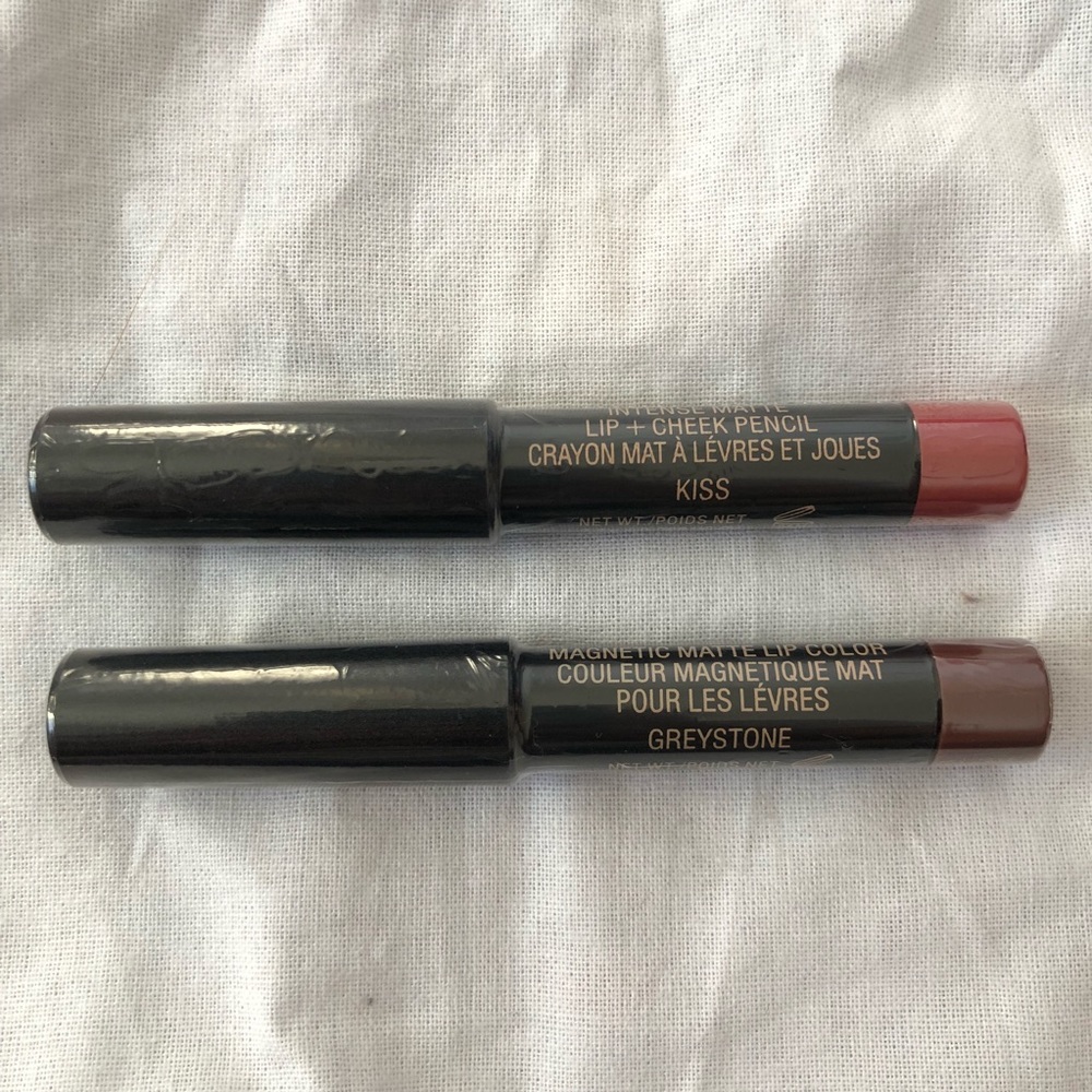 Full size nude stix in kiss and greystone